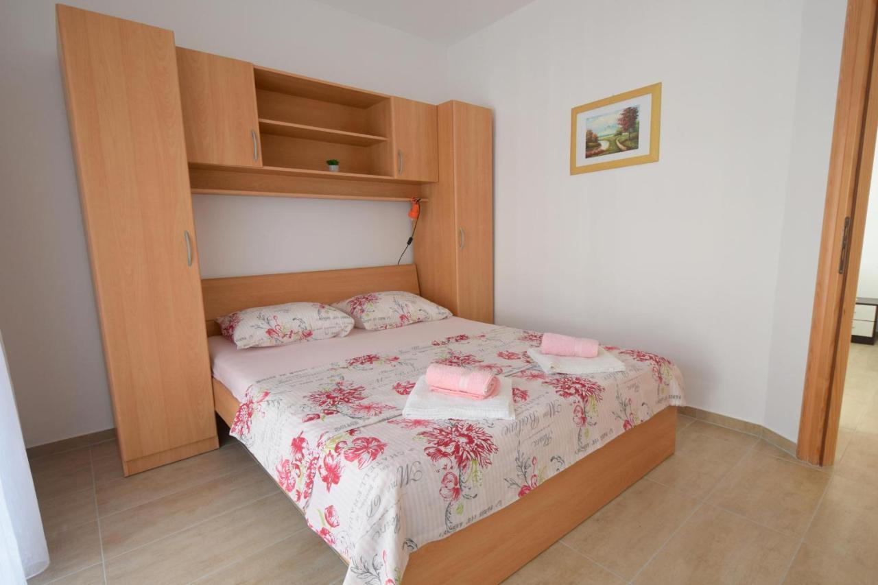 Buturajac Apartment *