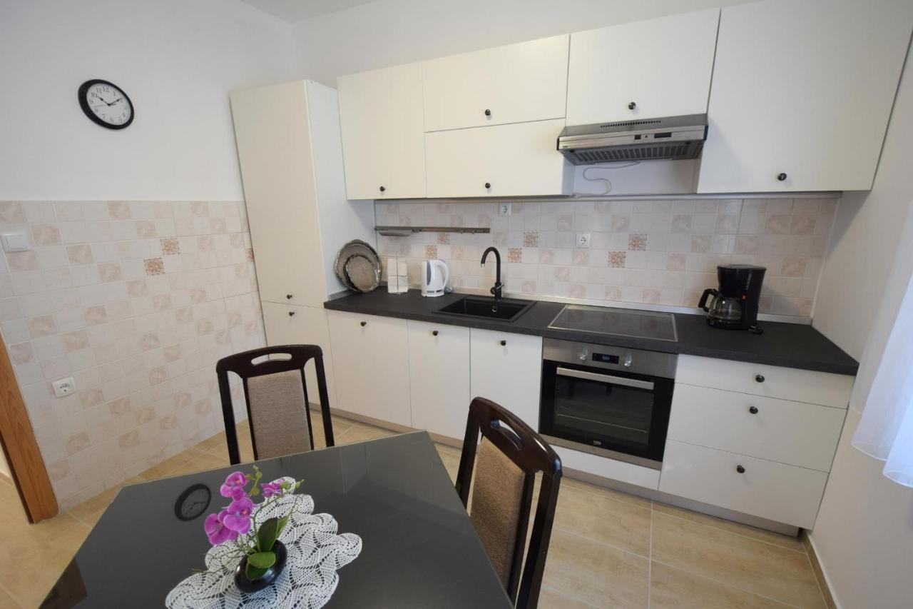 Apartment Buturajac