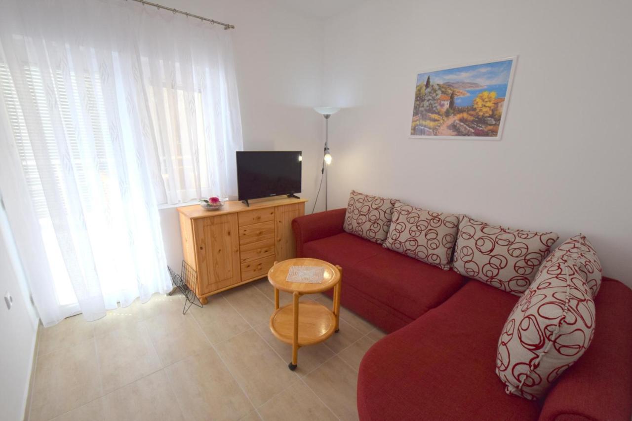Buturajac Apartment *
